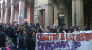 Una è la soluzione: cultura! (di Chiara Nisi)